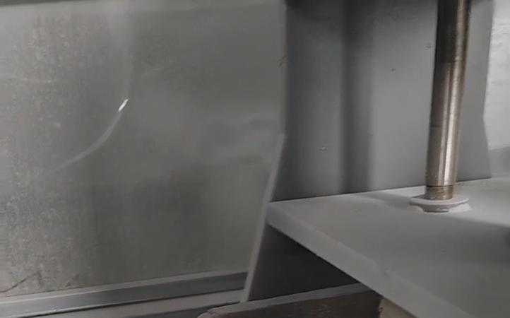為什么玻璃鋼橋架可以防腐？